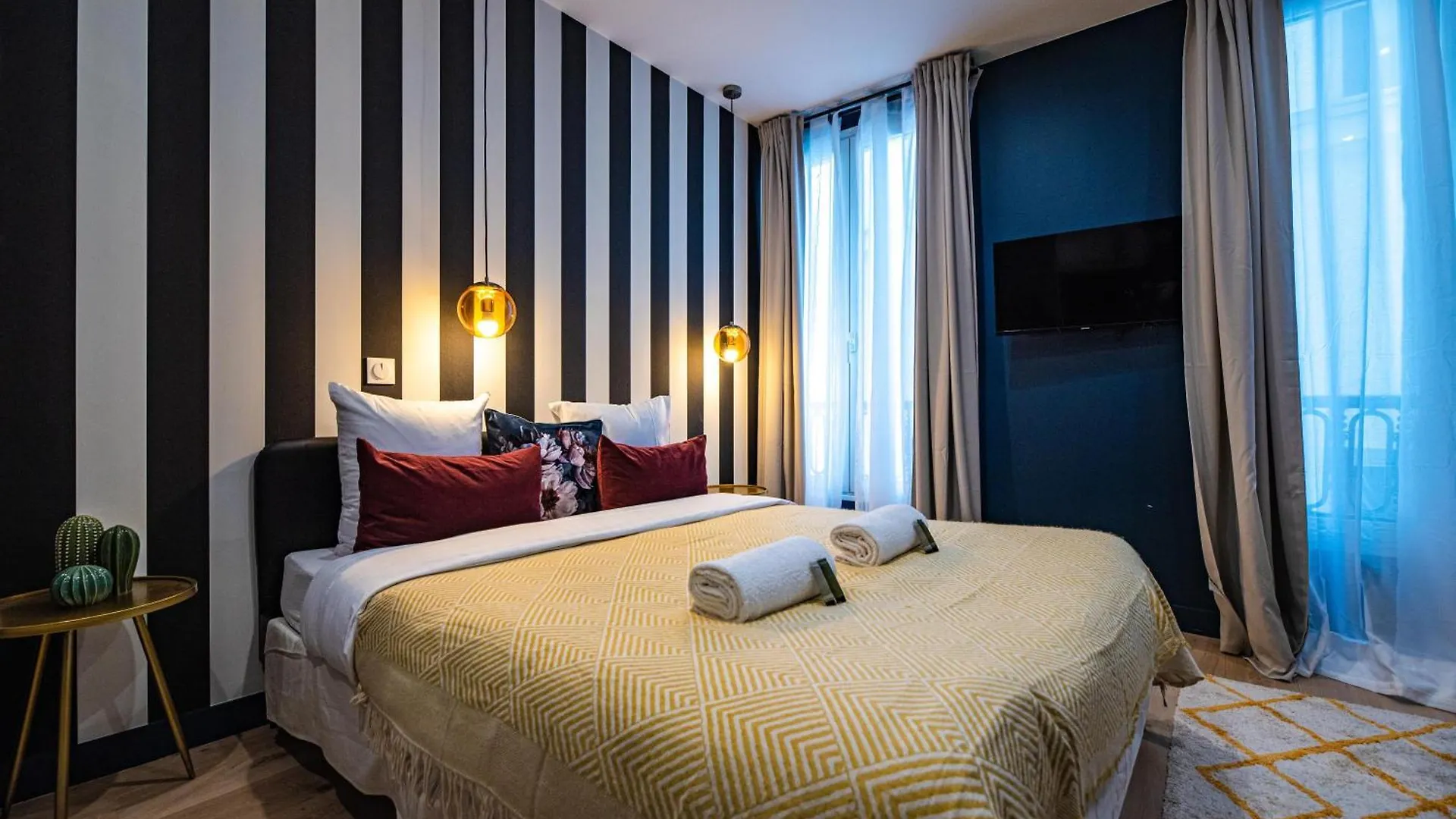 Apartment Monsieur Pigalle Paris